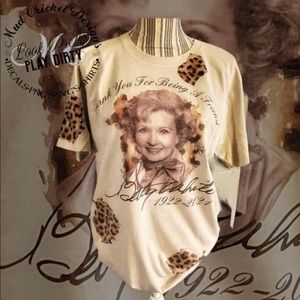 Original Mud Cricket Designs Thank You For Being A Friend graphic tee